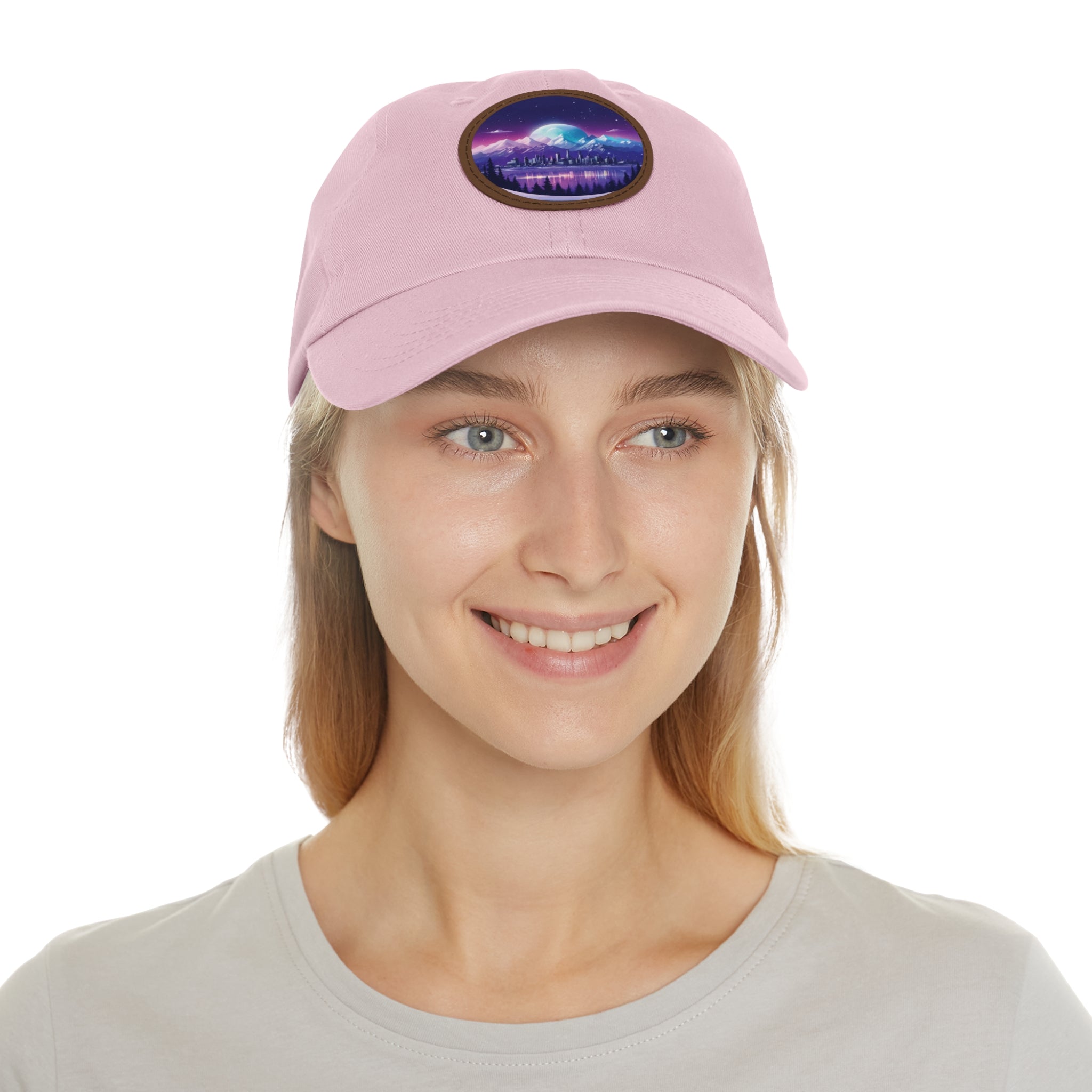 Aurora hat with leather patch